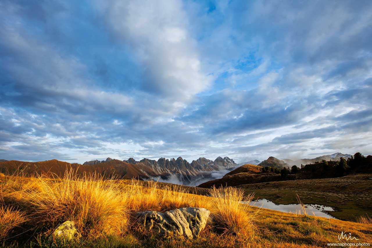 Blick von der Saile in Richtung Innsbruck zu Sonnenaufgang.